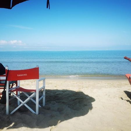 Appartamento In Villa A Tirrenia, Eleganza E Comfort A Pochi Passi Dal Mare Pisa Buitenkant foto