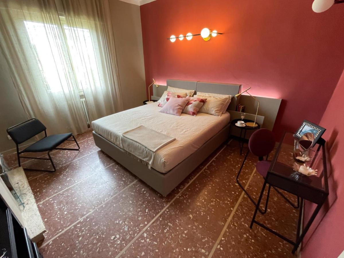 Appartamento In Villa A Tirrenia, Eleganza E Comfort A Pochi Passi Dal Mare Pisa Buitenkant foto