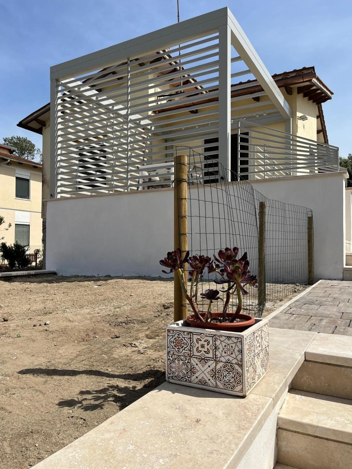 Appartamento In Villa A Tirrenia, Eleganza E Comfort A Pochi Passi Dal Mare Pisa Buitenkant foto